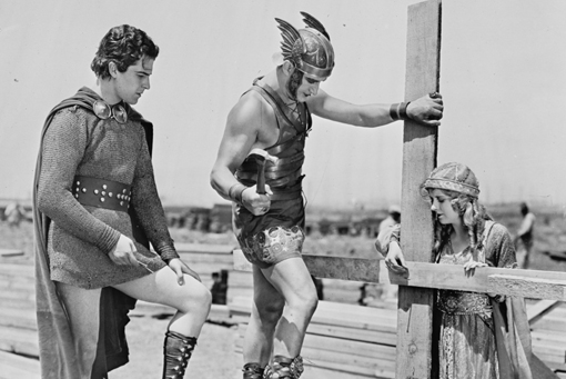 Ramon Novarro, Francis Bushman and May McAvoy on the set of their 1925 biblical epic, BEN HUR (Image: Library of Congress / CC attribution).